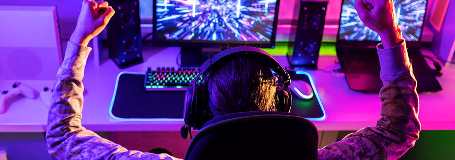 Forza Horizon 6 gameplay avec voitures de course réalistes sur carte japonaise, idéal avec PS5, PC ASUS, Acer et chaise gaming DXRacer.