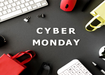 Stratégie pour le Cyber Monday 2025 : collection de codes promo et bons plans pour un panier rempli d'offres Tech.